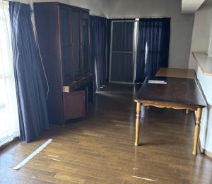 引っ越しに伴う家具の引き取りに行ってまいりました！